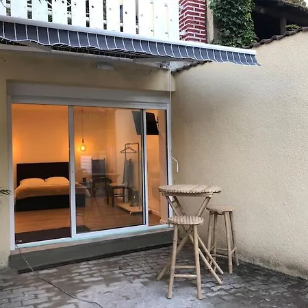 Espace Cosy Moderne, A Seulement 10 Minutes Du Centre