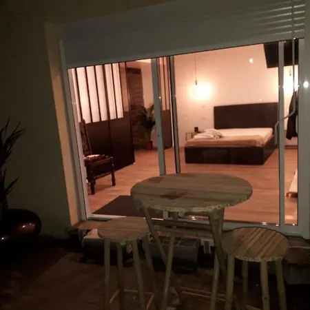Apartment Espace Cosy Moderne, A Seulement 10 Minutes Du Centre *